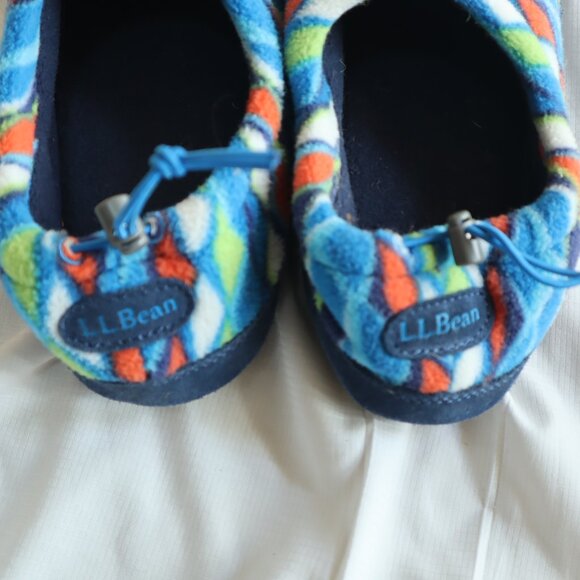 L.L.Bean Boys Fleece Slippers – Size 5/6 – Never Worn - Picture 4 of 4